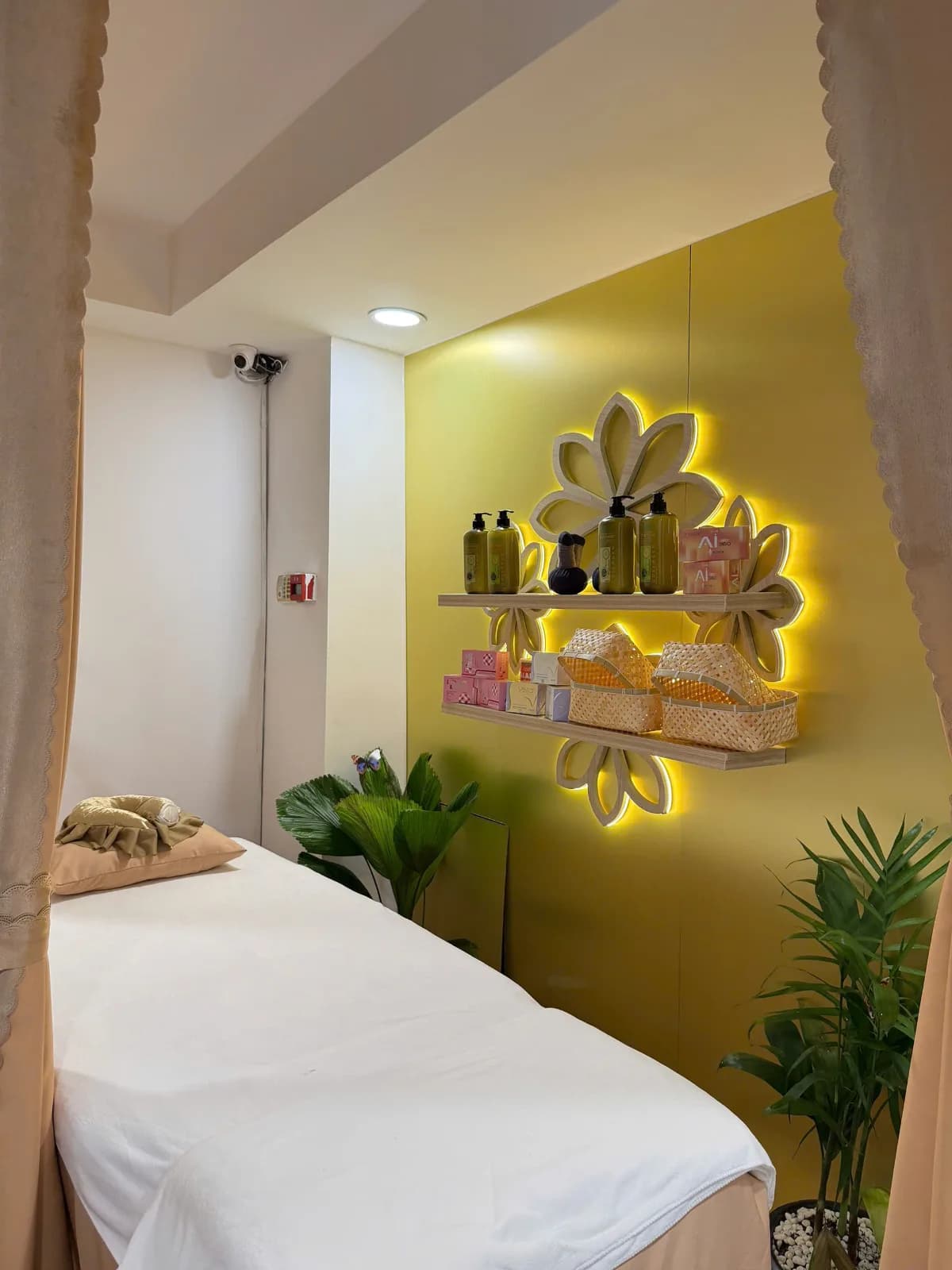 Linda Spa photo 2